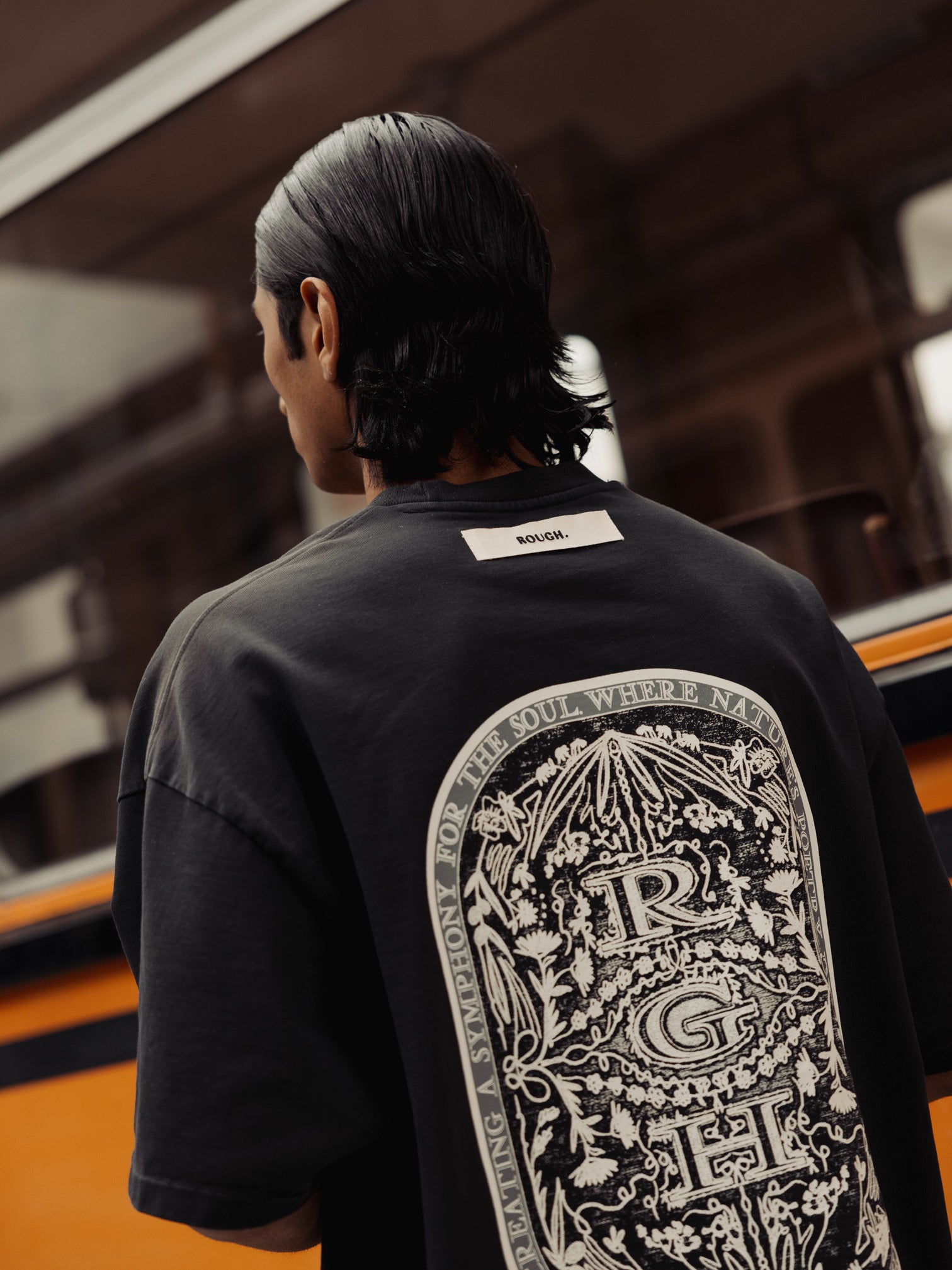 METAL SHIELD T-SHIRT BLACK
