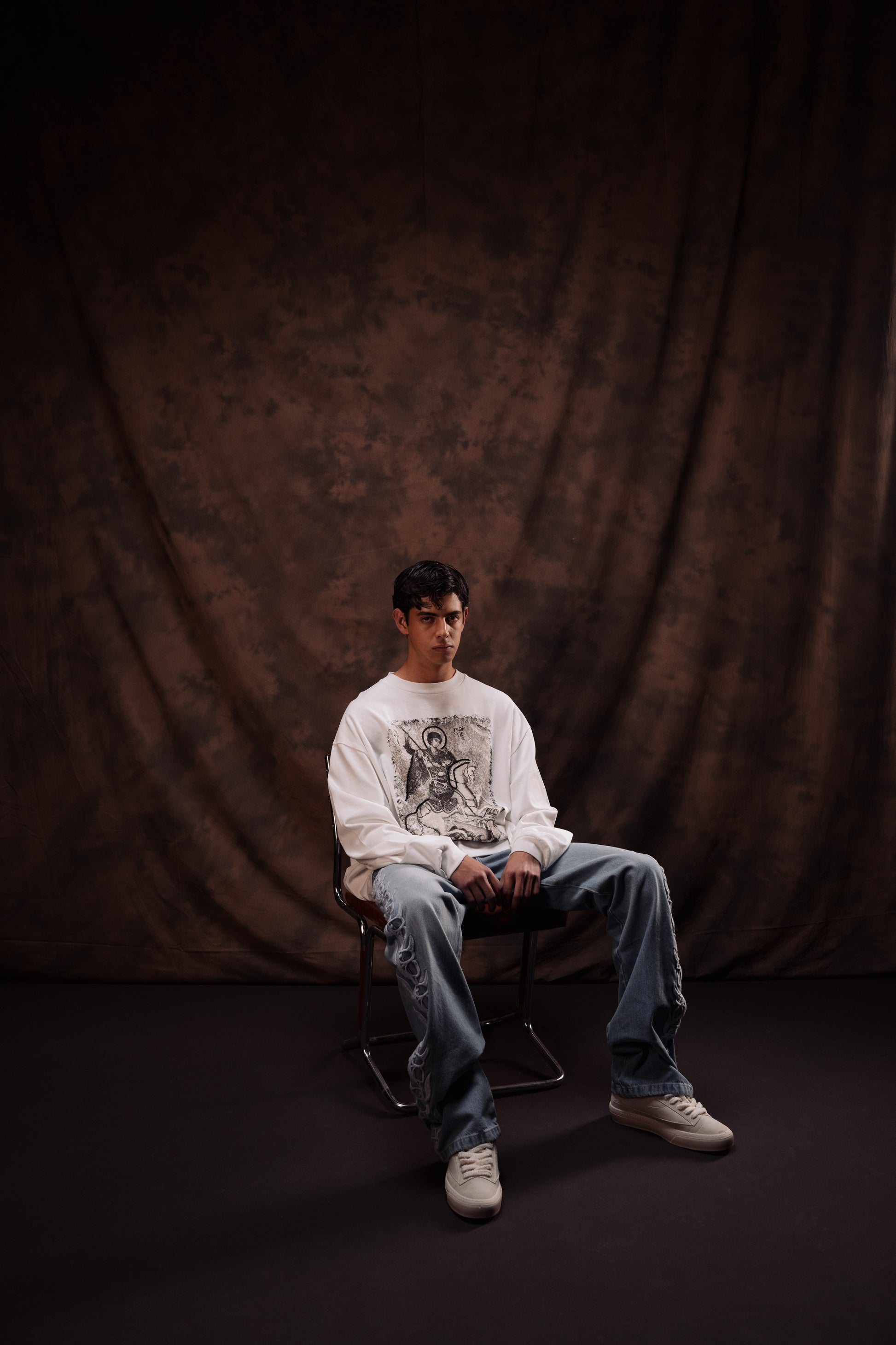 HOLY GEORGE LONGSLEEVE