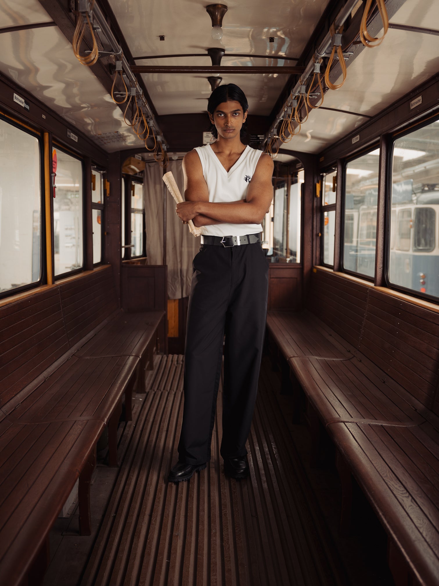 BLACK ASPARAGUS PANTS