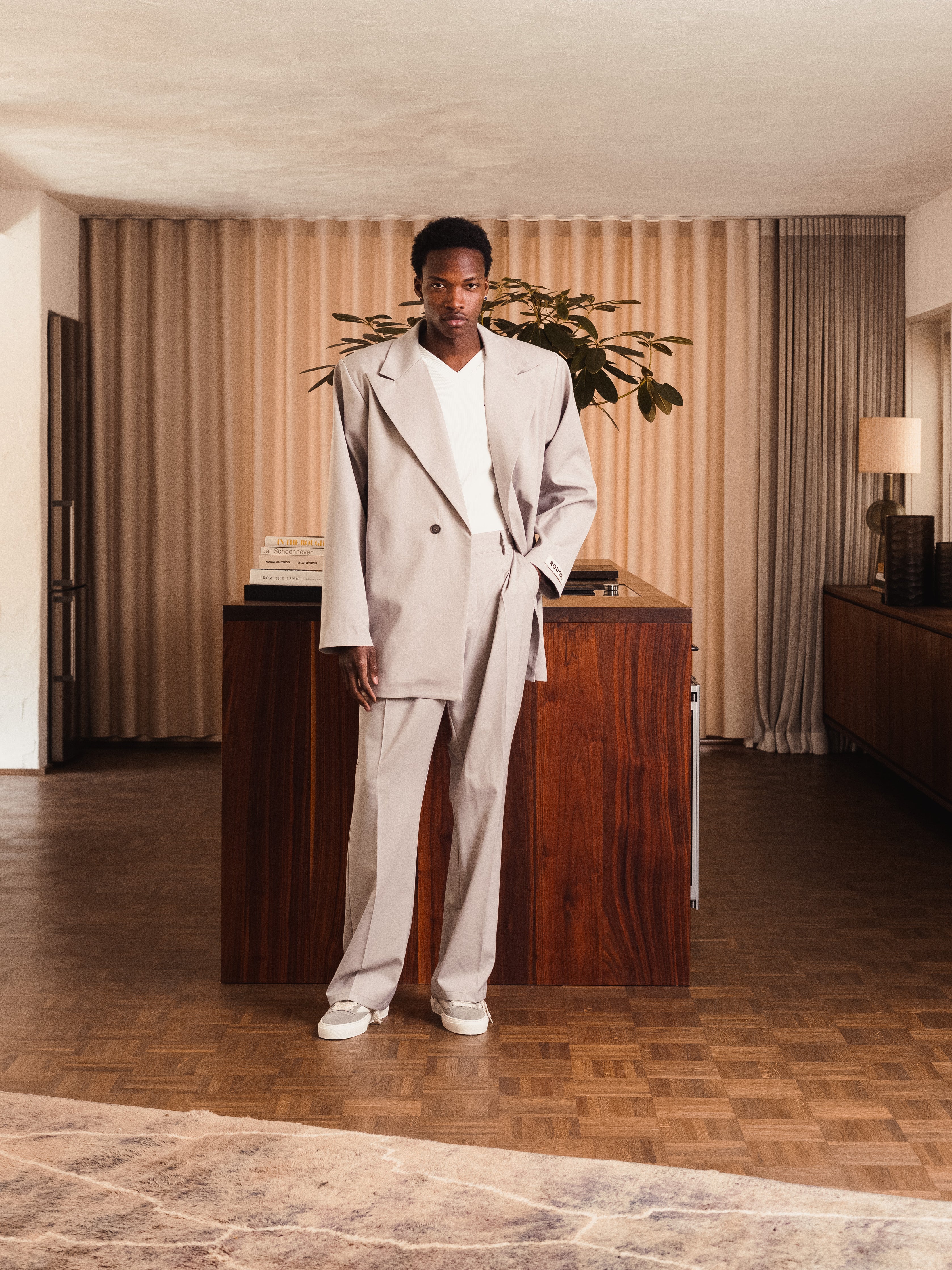 TAILORED SERENE BAGGY TROUSERS