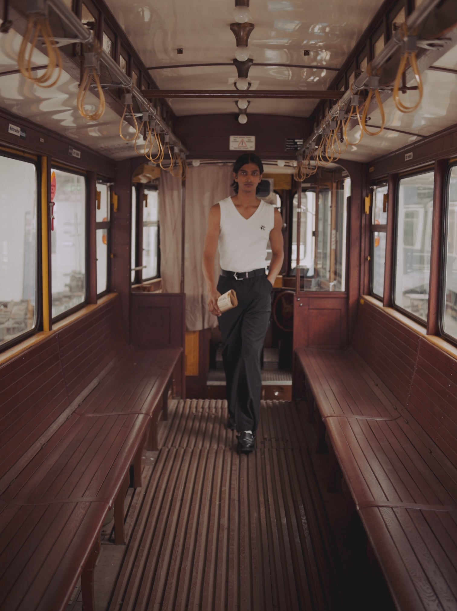 BLACK ASPARAGUS PANTS