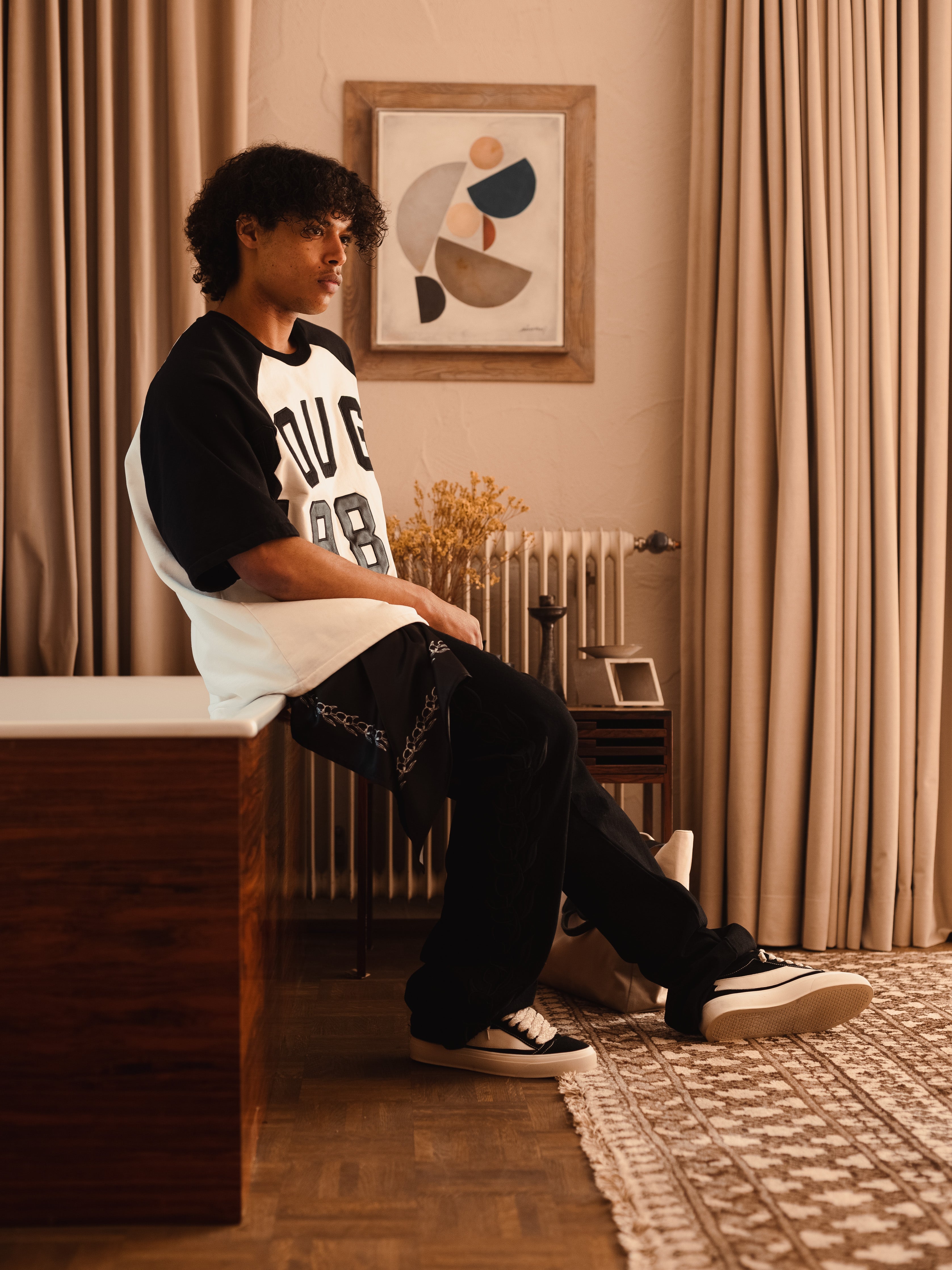 ORIGINS T-SHIRT