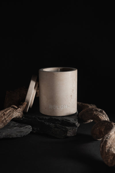 SCENTED TRAVERTINE CANDLE