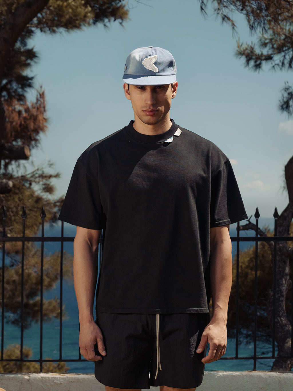 HYDOR T-SHIRT BLACK
