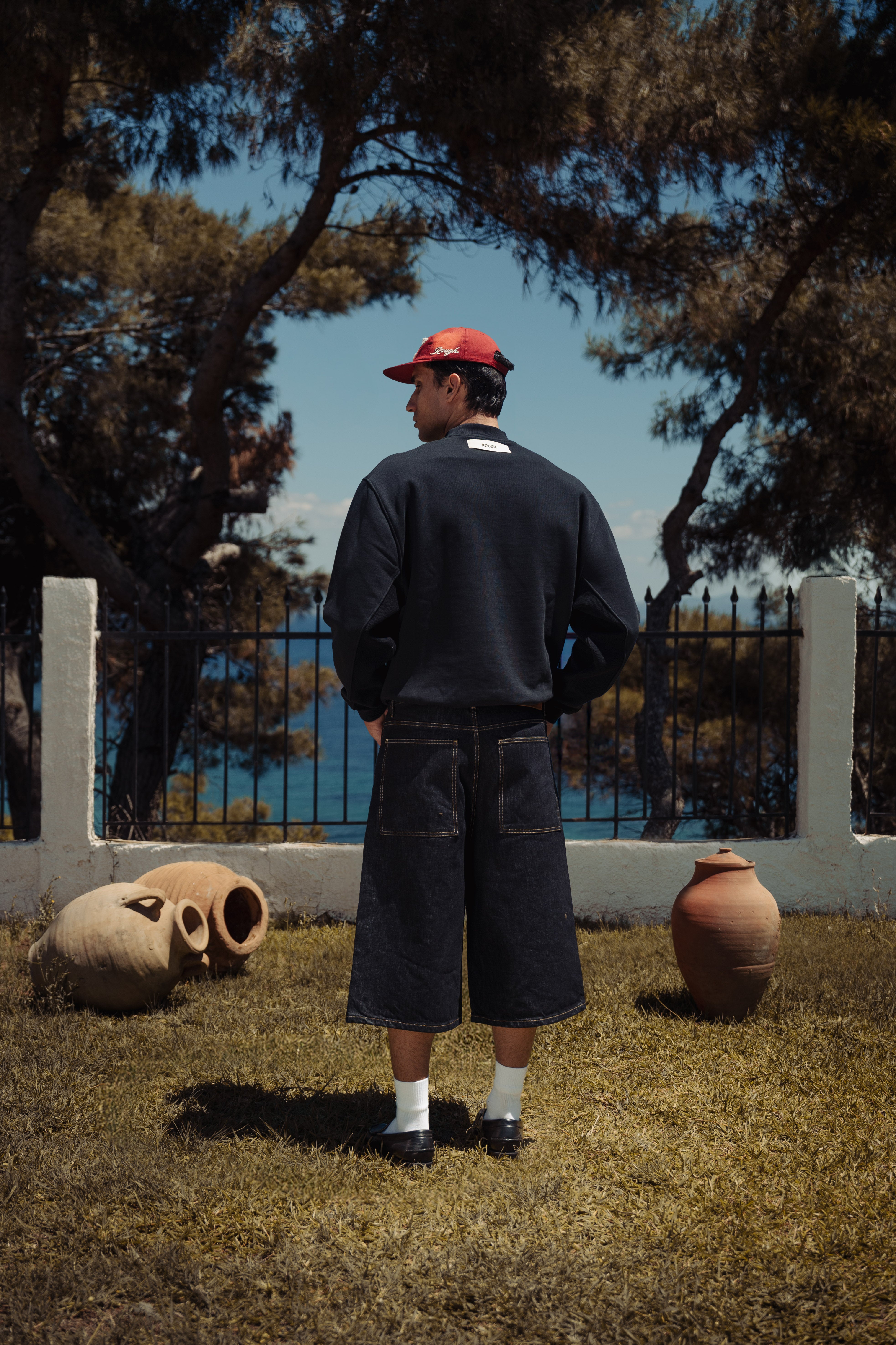 sweater – ROUGH.