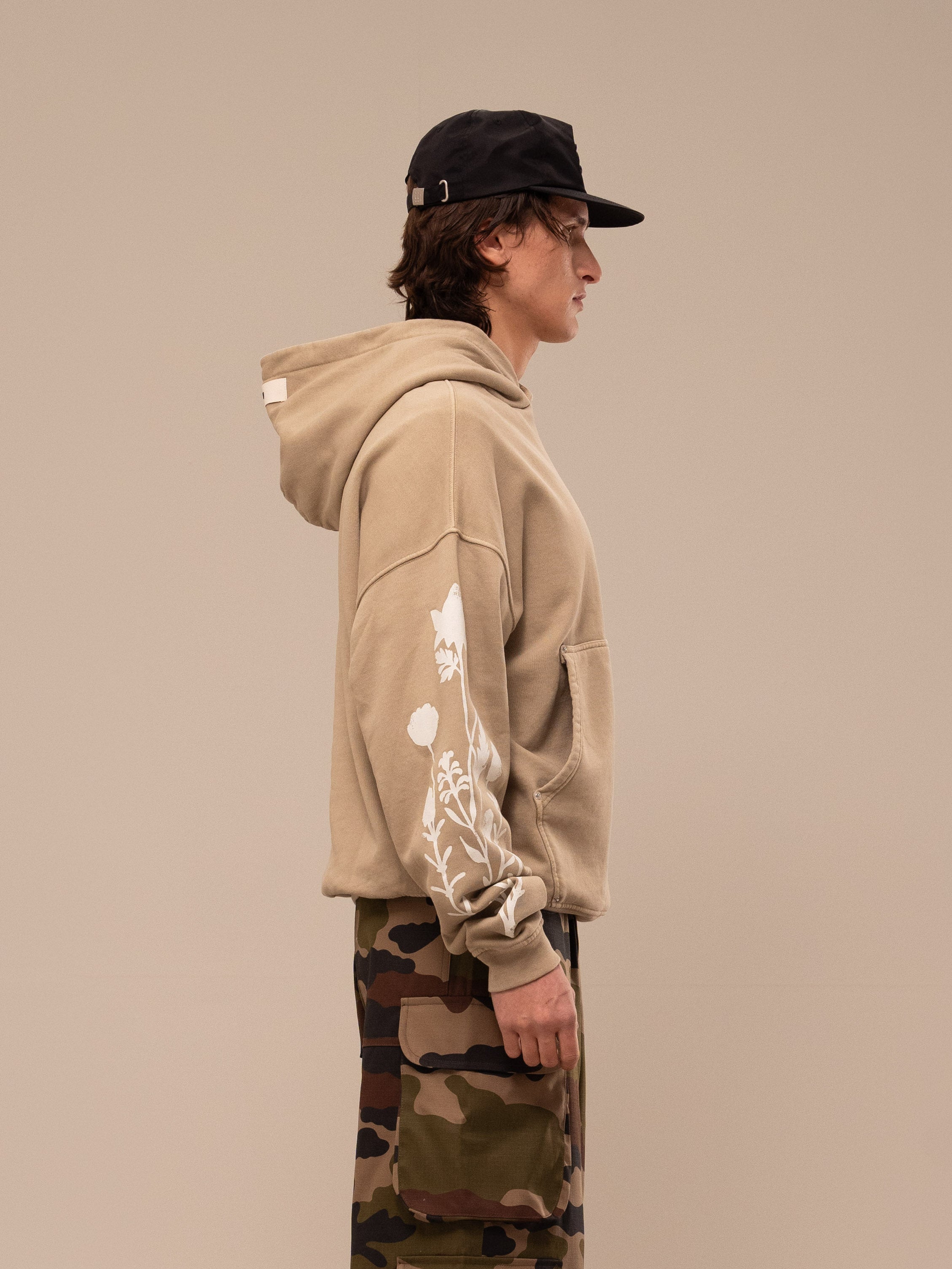 ANTHOS HOODIE