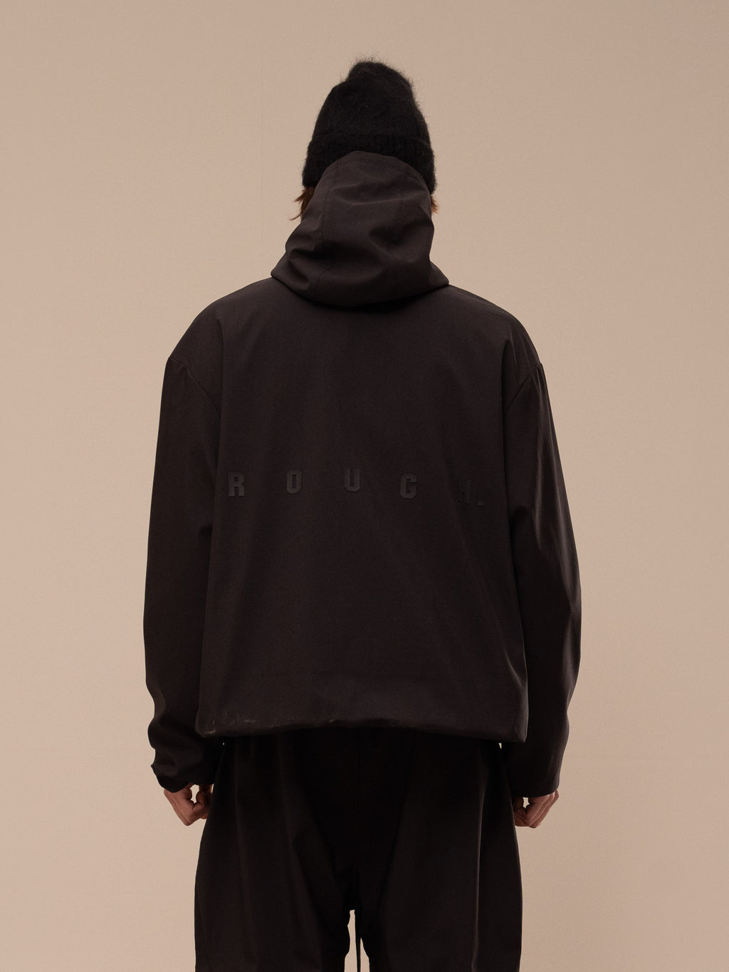 SIGNATURE RAIN JACKET