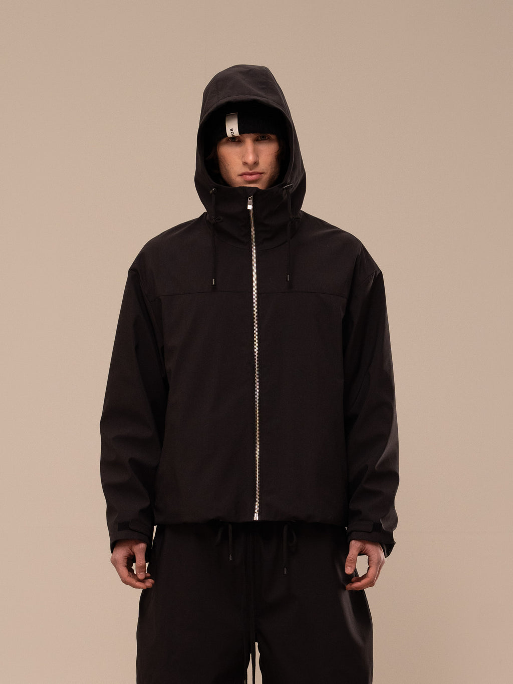 SIGNATURE RAIN JACKET