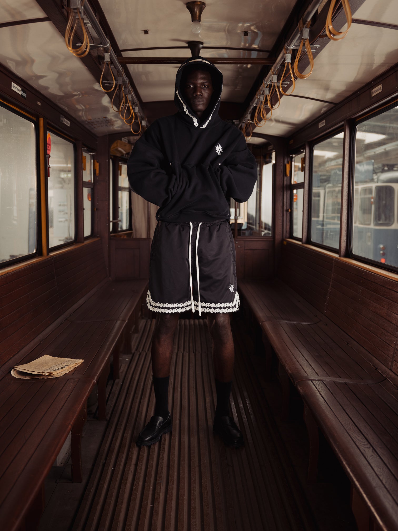 EMBROIDERED HOOD HOODIE