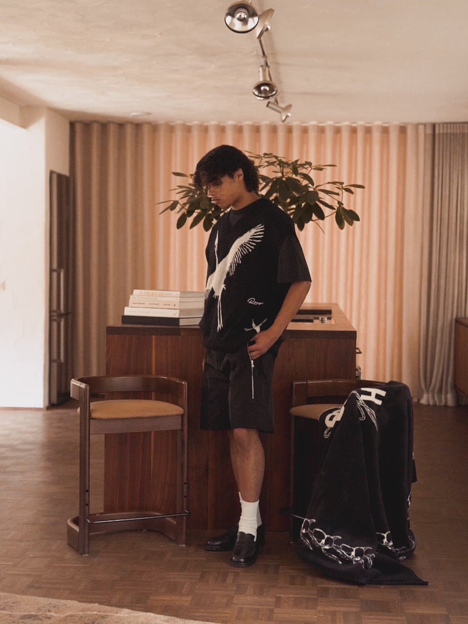 BOOTCUT SHORTS